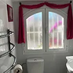 La Casa De Elisabeth Нерха